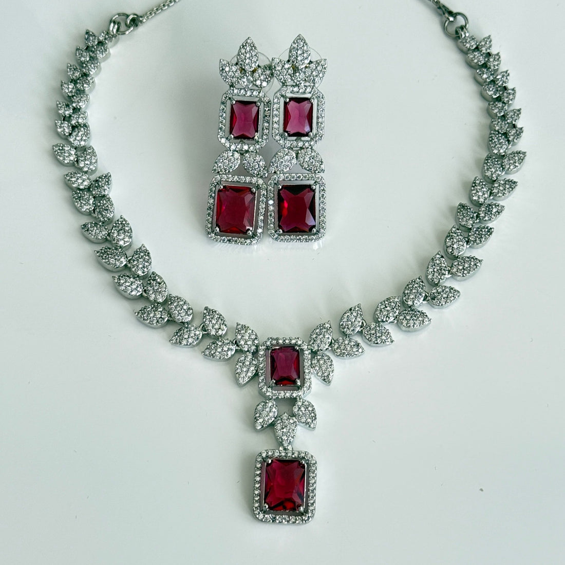 Vinni’s Scarlet Royale Set - Vinni’s Jewelry